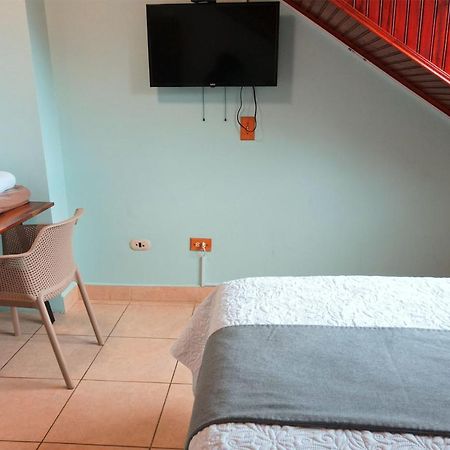 Trebol Amarillo Bed & Breakfast Escazú Zewnętrze zdjęcie
